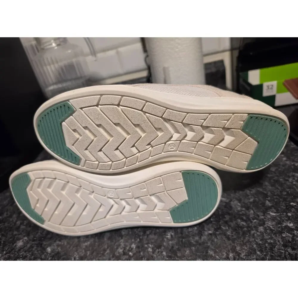 Hurley Woman's Castaic Casual Sneaker 10M Colorful Nearly New
